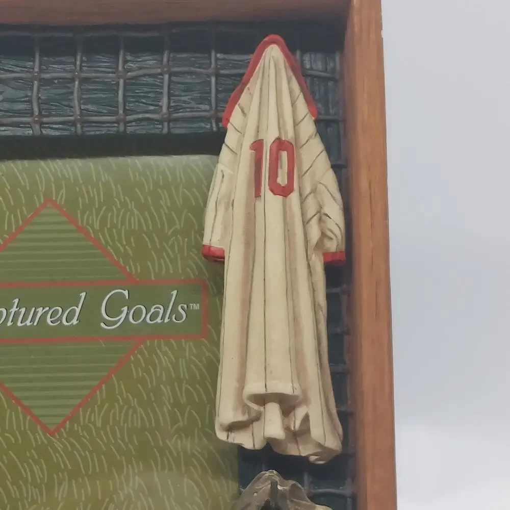 Vintage RUSS Old Time Sports Soccer 3D Resin Frame For 3.5 X 5” Picture Trophy